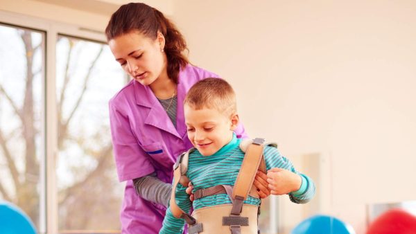 Fizyoterapi ve Rehabilitasyon (Bedensel Etkilenimli Bireyler) Destek Eğitim Programı